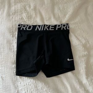 Nike pro “4” shorts